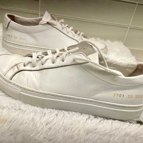 Common Projects Women’s Sneakers - Picture 3 of 7